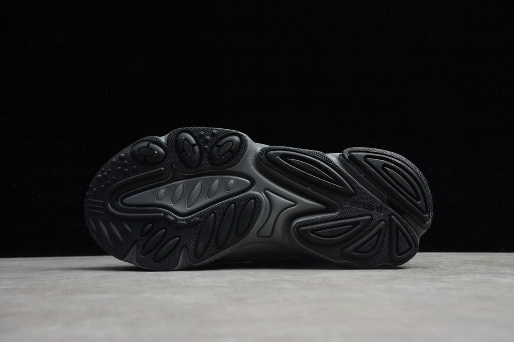 adidasOriginals Ozweegoo - Carbon