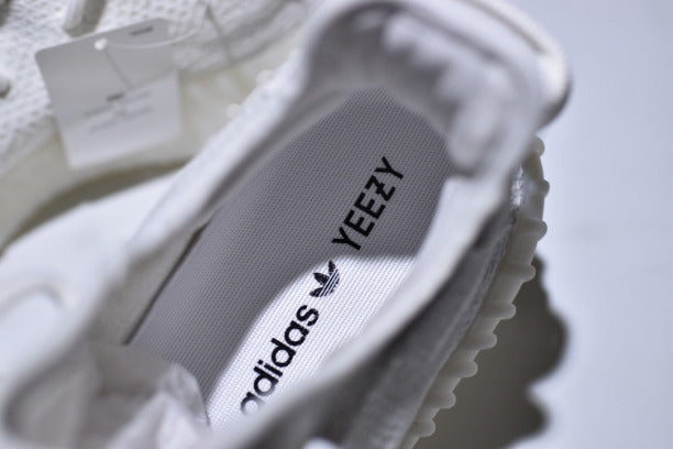 YEEZY Boost 350 v2 - Triple White