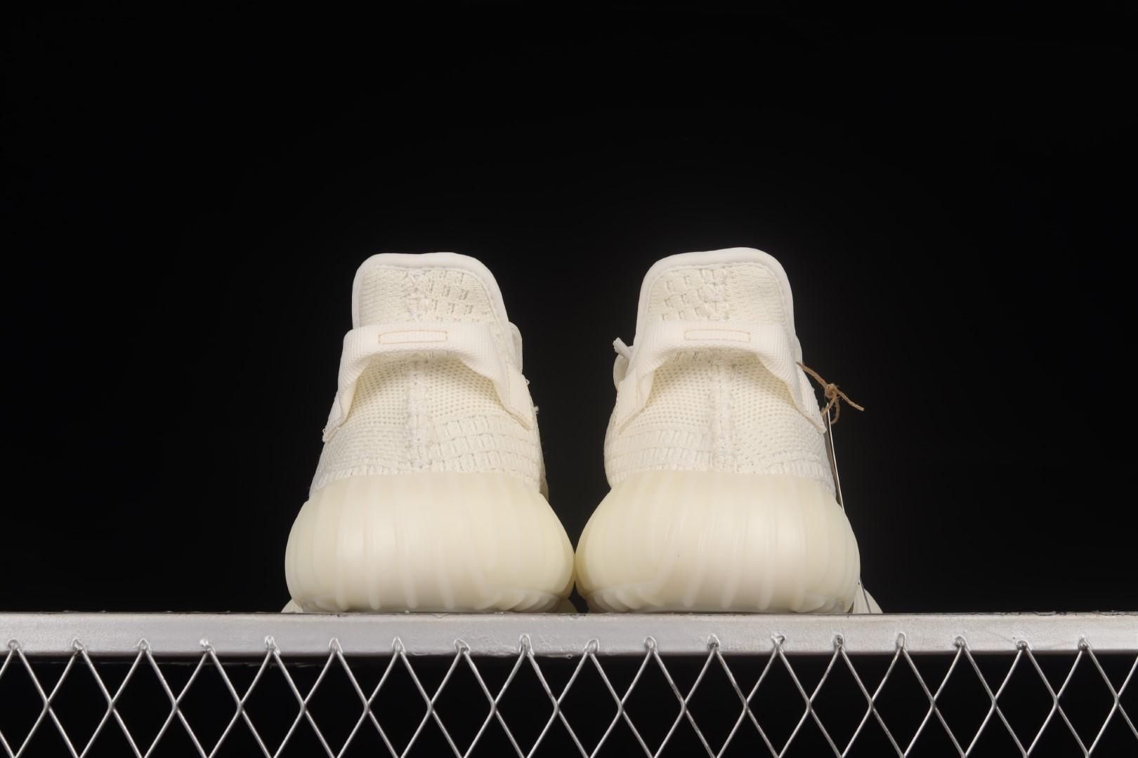 adidasUnisex Yeezy Boost 350 V2 - Bone