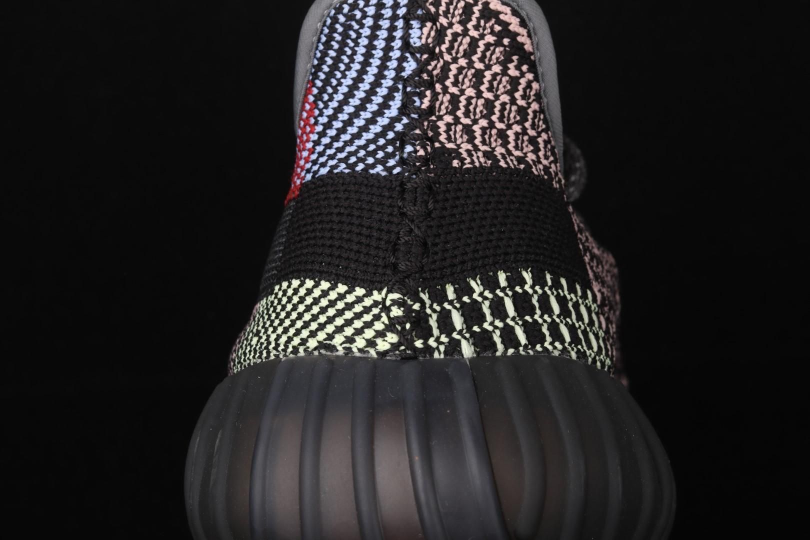adidasUnisex Yeezy Boost 350 V2 - Yecheil