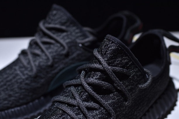 YEEZY Boost 350 - Pirate Black