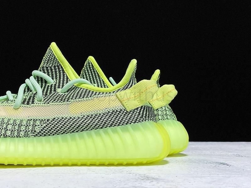 YEEZY Boost 350 V2 - Yeezreel