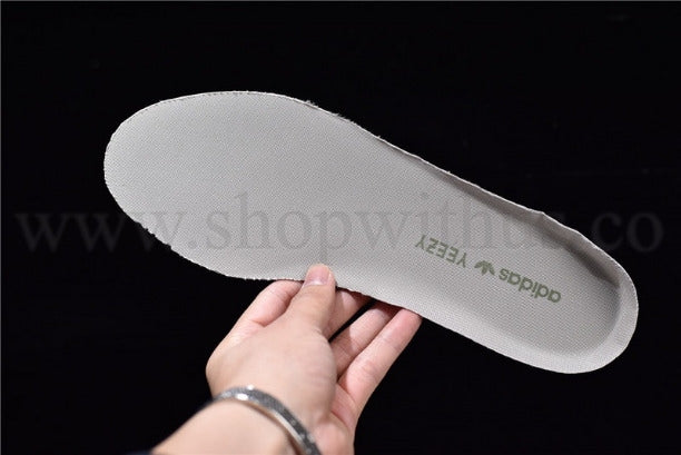 YEEZY Boost 350 V2 - True Form