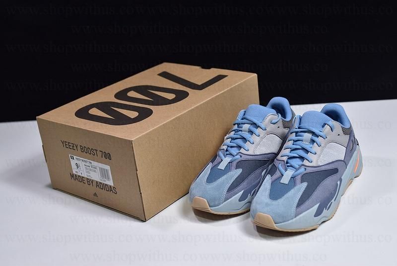 adidasYEEZY Boost 700 - Carbon Blue