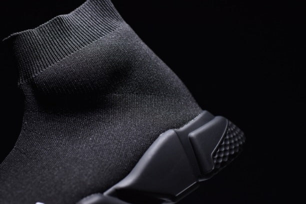 BalenciagaUnisex Speed Trainer Mid - Triple Black