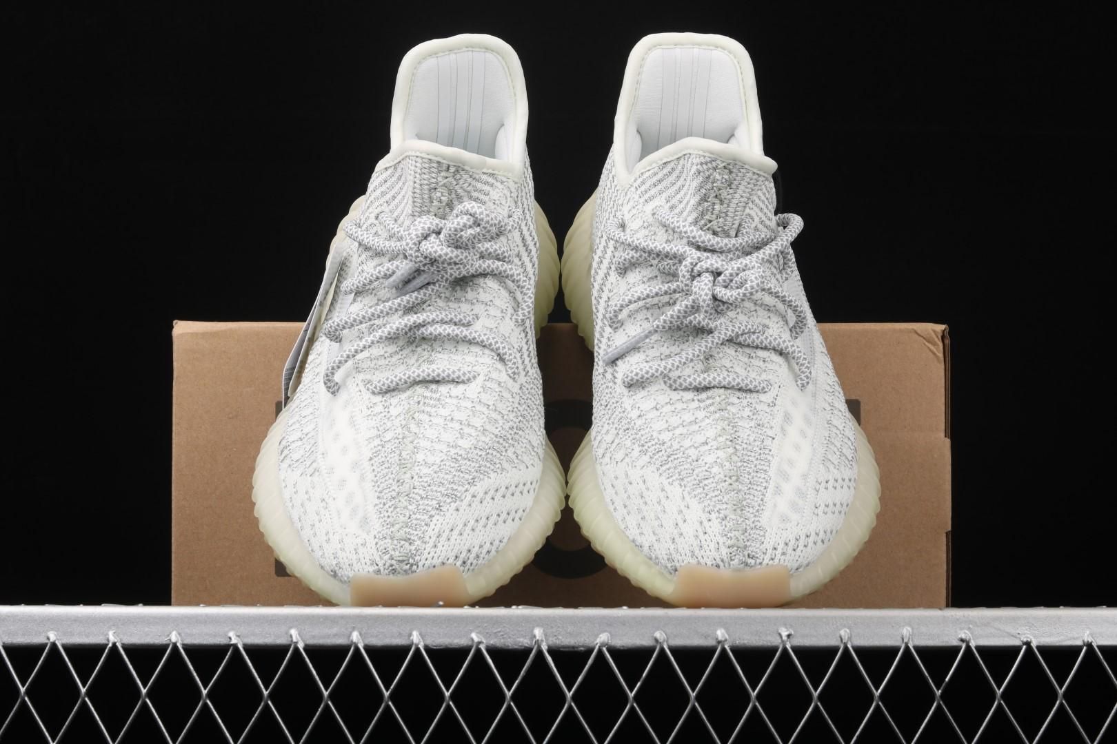 adidasUnisex Yeezy Boost 350 V2 - Yeshaya (Reflective)