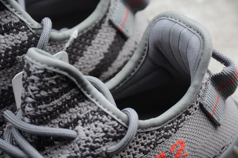 YEEZY Boost 350 V2 - Beluga 2.0