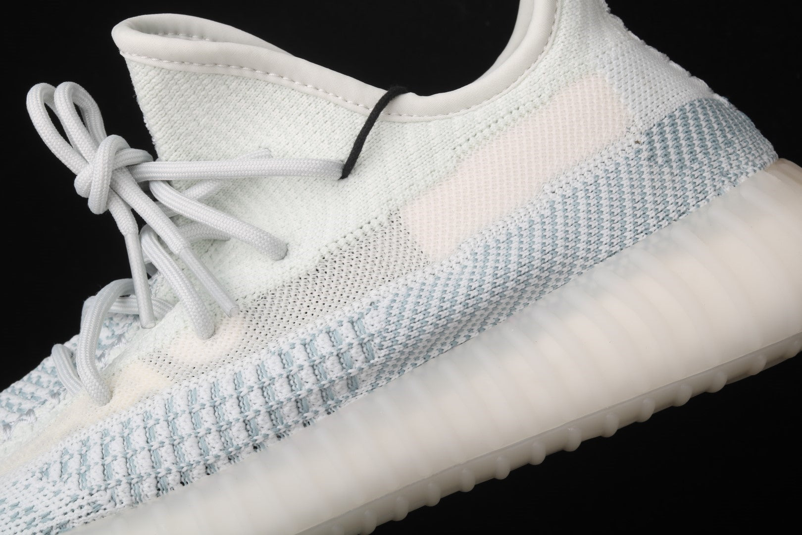 Yeezy Boost 350 V2 - Cloud White (Reflective)