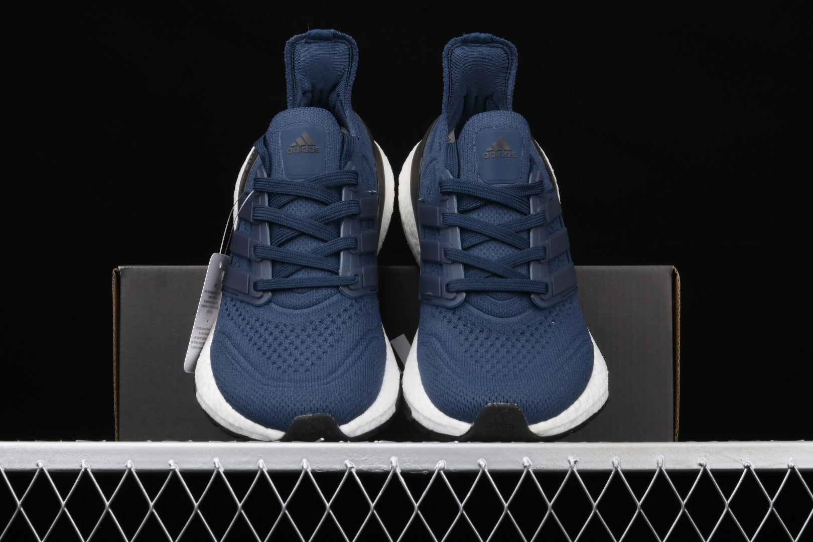 adidasUnisex UltraBoost 21 - Crew Navy
