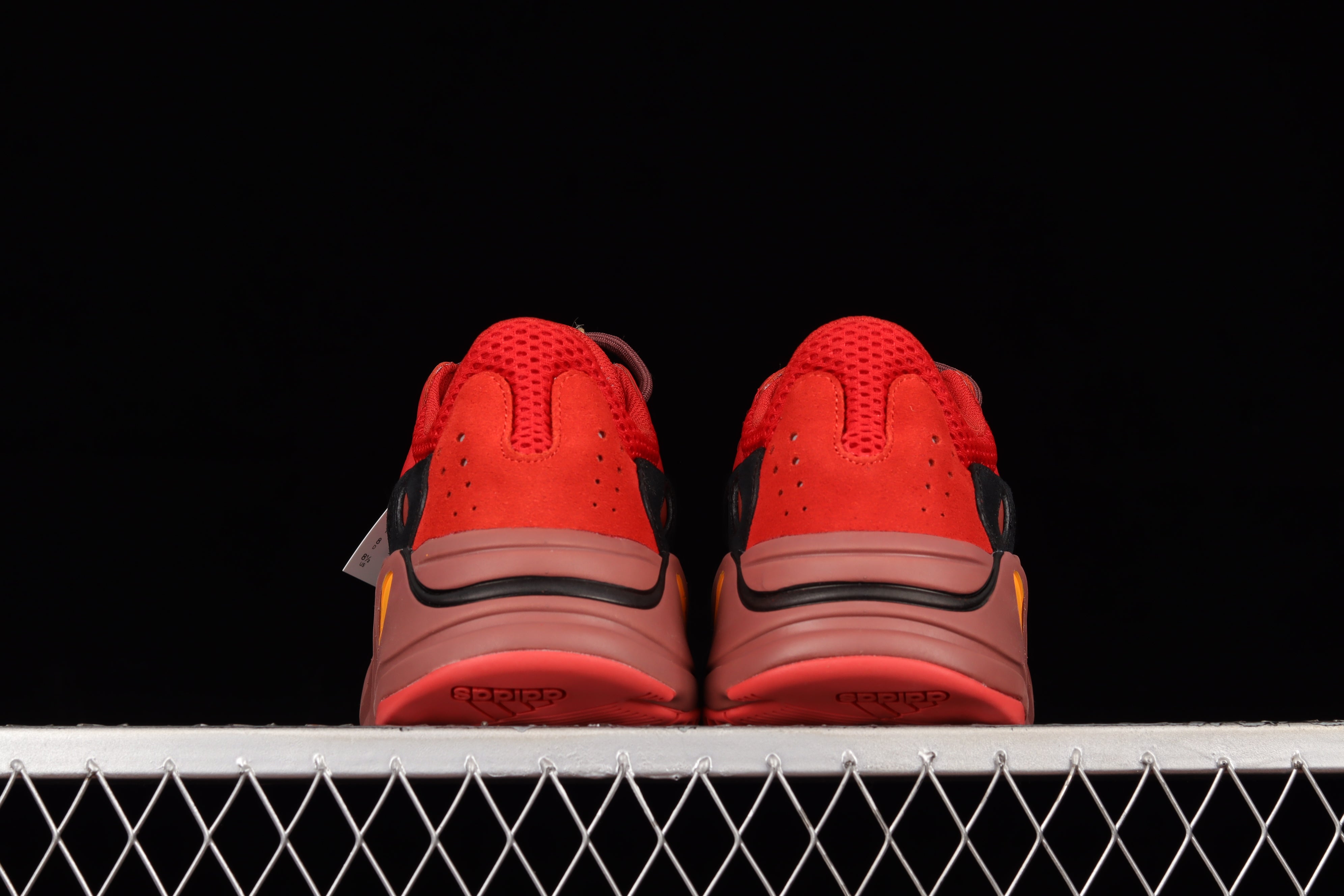 adidasUnisex Yeezy Boost 700 - Hi-Res Red