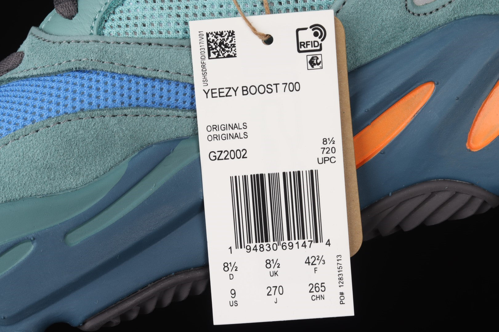 adidasUnisex Yeezy Boost 700 - Faded Azure