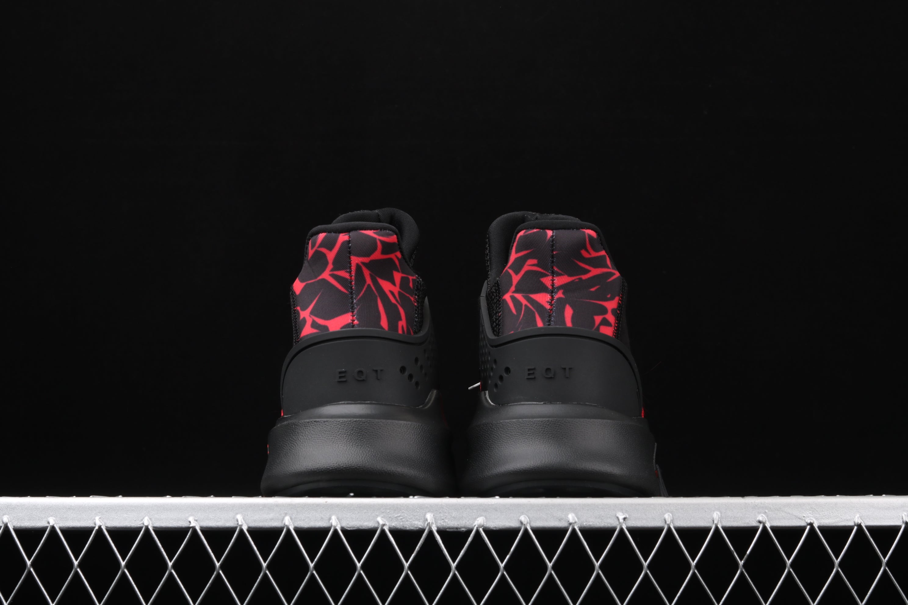 AdidasOriginals ADV EQT Basketball - Black