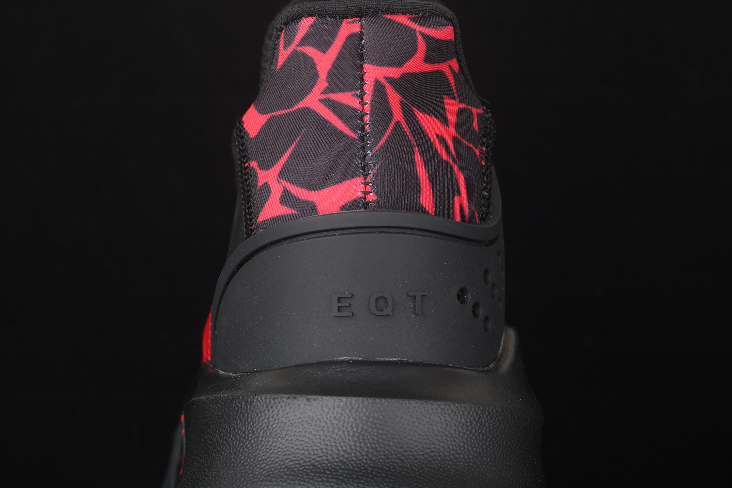 AdidasOriginals ADV EQT Basketball - Black