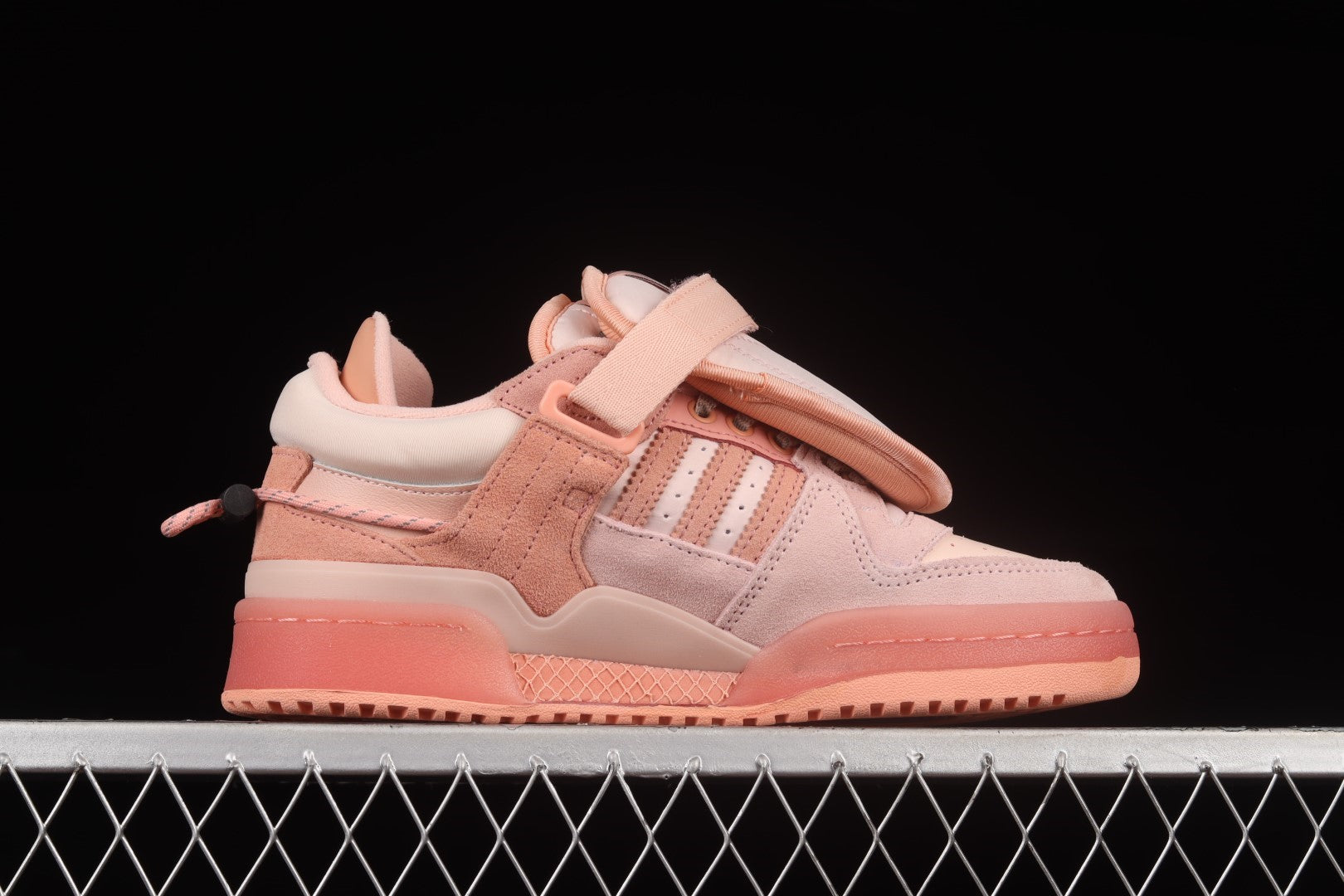 adidasUnisex Forum Low Bad Bunny - Pink Easter Egg