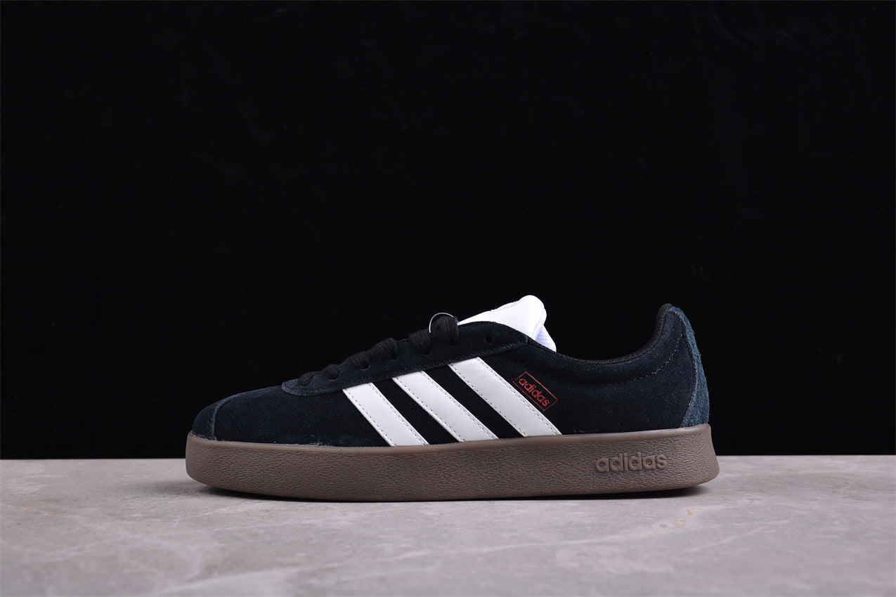 adidasUnisex Court 3.0 - Black