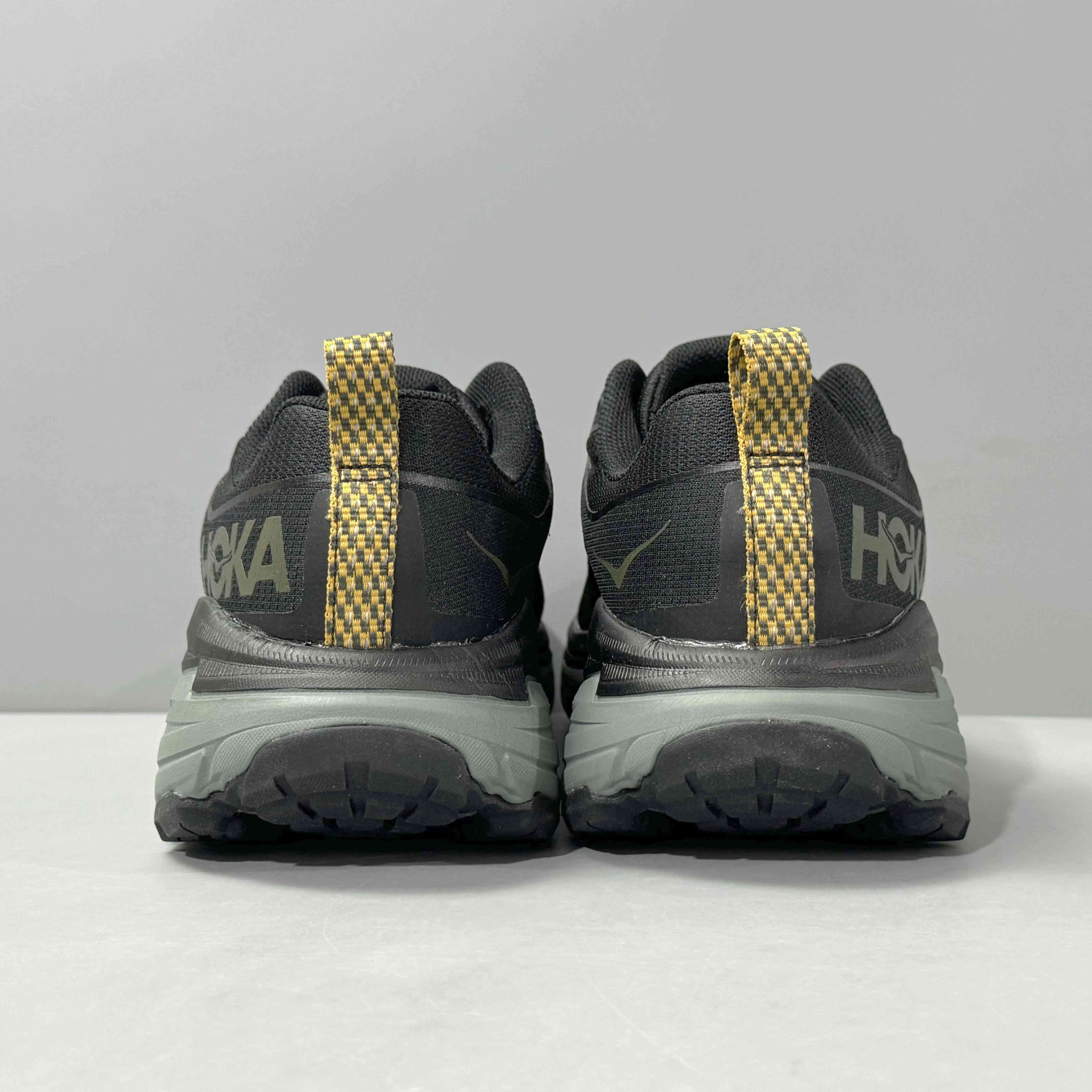 HokaUnisex One Challenger ATR 6 - Black Thyme