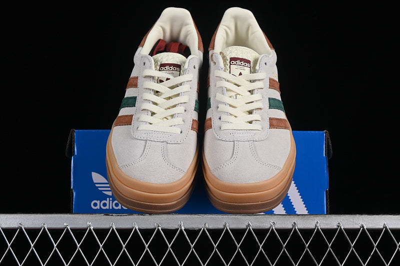 adidasUnisex Gazelle Bold - Maple Leaf