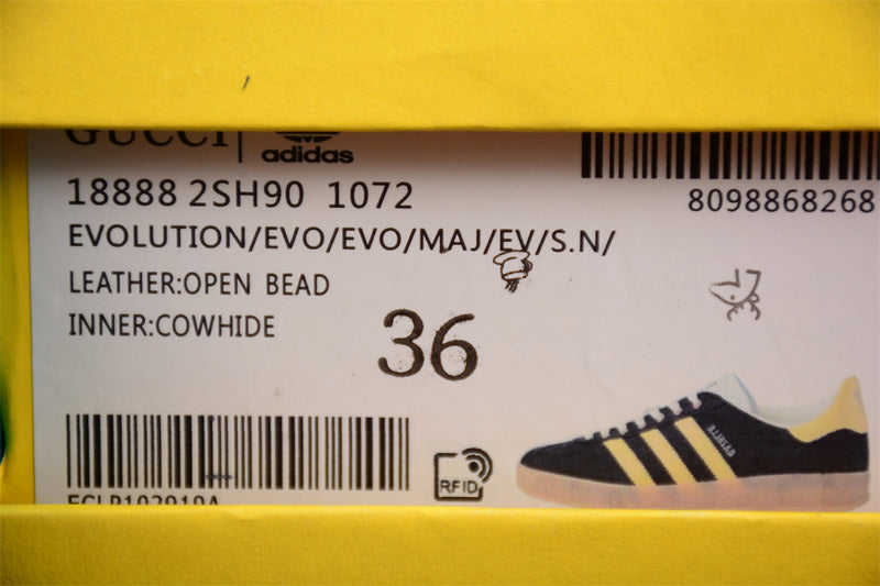 adidasUnisex x Gucci Gazelle Black - Monogram