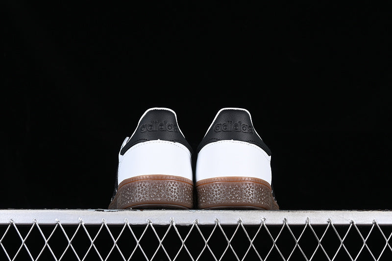 adidasUnisex Samba x Handball - Spezial