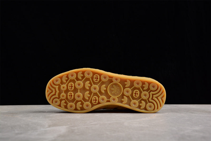 adidasUnisex x Gucci Gazelle Black - Monogram