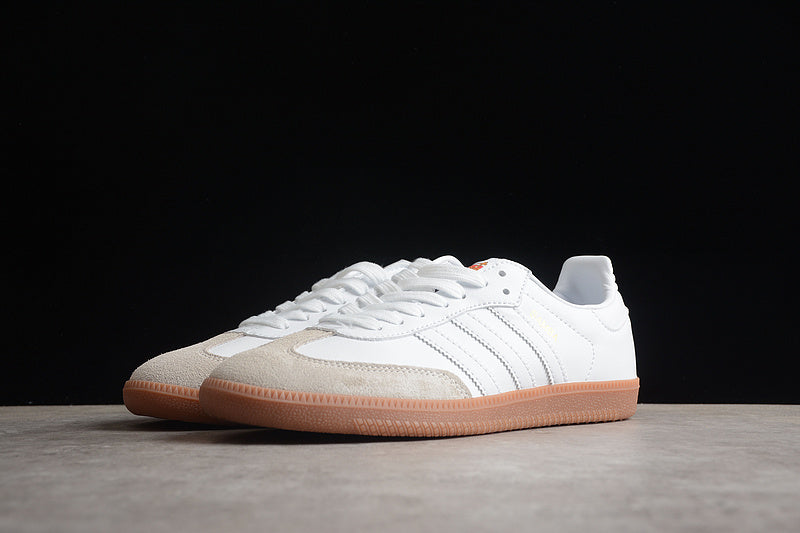 adidasUnisex Samba - All White