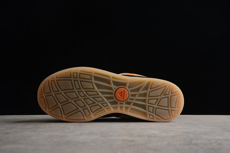 adidasUnisex Adimatic - Orange