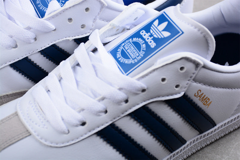 adidasUnisex Samba - White/Navy