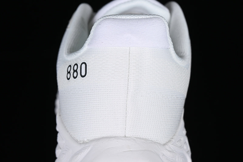 New Balance 880 Fresh Foam - White