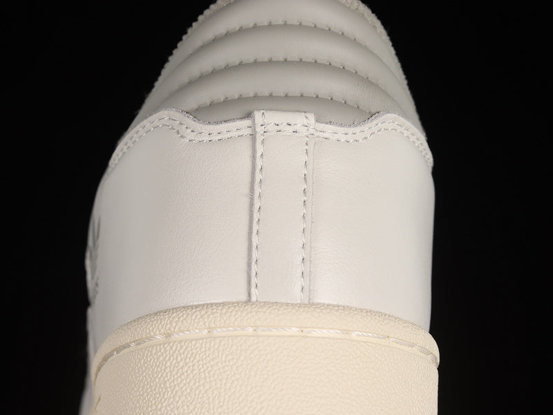 adidasUnisex Centennial 85 - GREY/White