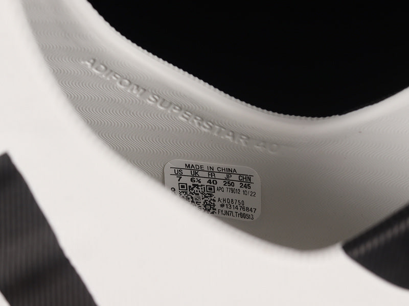 adidasUnisex Adifom Superstar - White