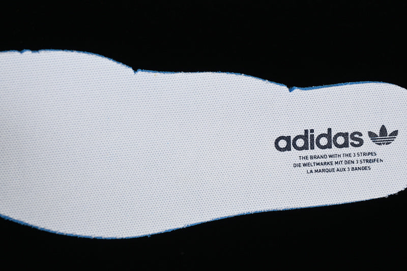 adidasOriginals Jeans - White