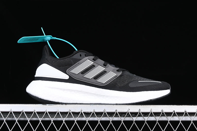 adidasUnisex Pureboost 22 - HEAT RDY