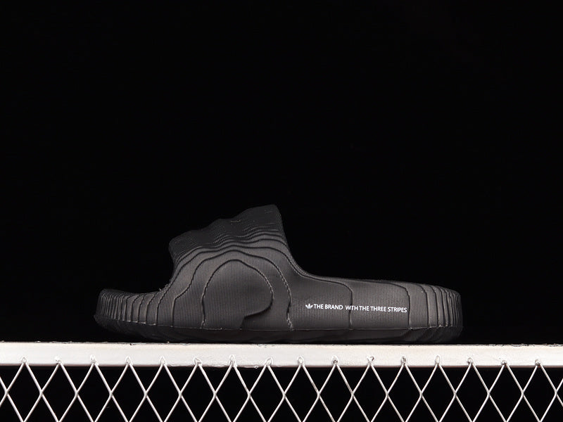 adidasUnisex Adilette 22 - Carbon  Slides