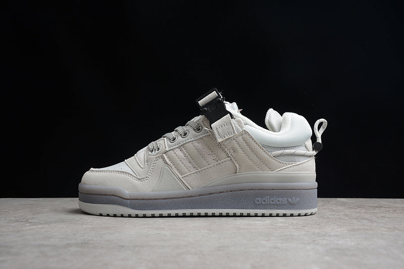 adidasUnisex Bad Bunny - Grey