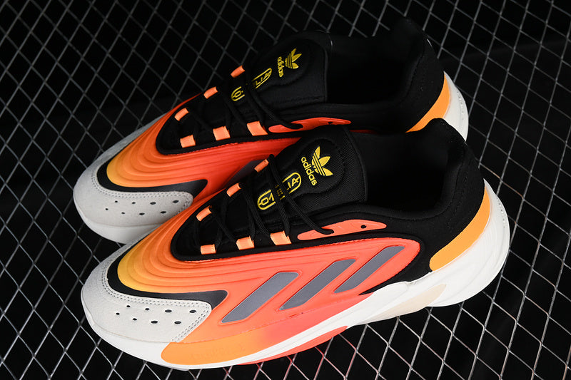 adidasUnisex Ozelia Fiery - Orange