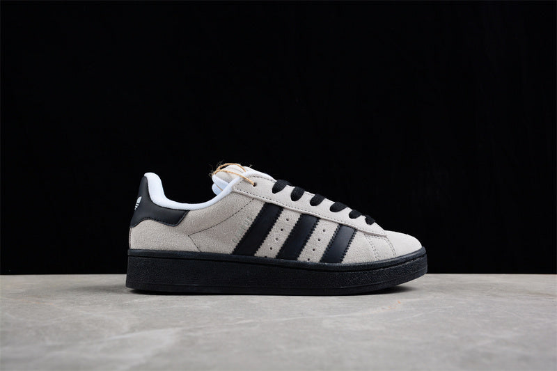 adidasUnisex Campus 00s -  Beige