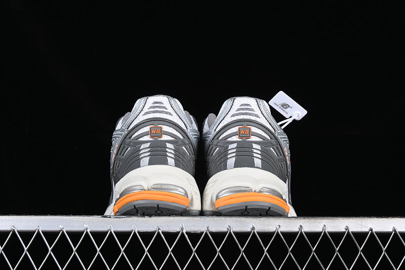 New Balance 1906R - Silver/Orange