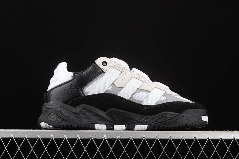 adidasUnisex Niteball - White/Black