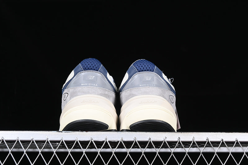 Unisex New Balance 990 V6 - Grey/Navy