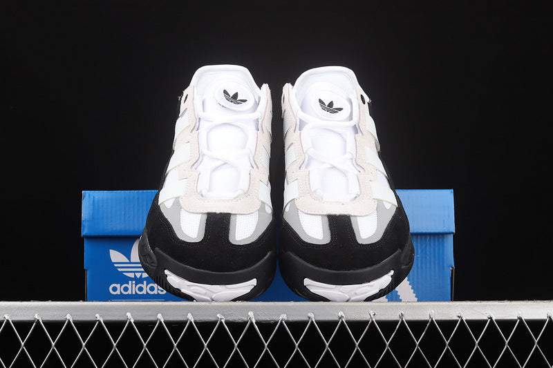 adidasUnisex Niteball - White/Black
