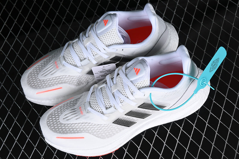 adidasUnisex Pureboost 22 - White