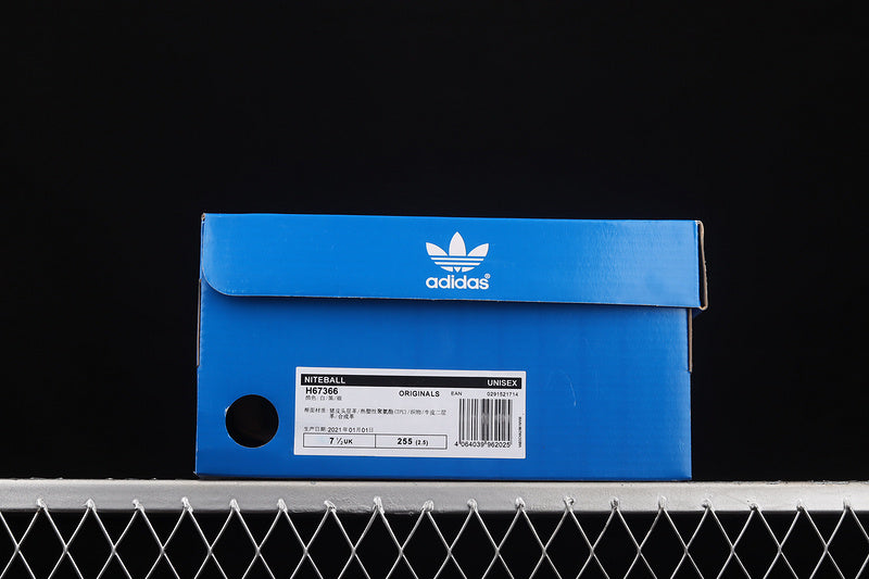 adidasUnisex Niteball - White/Black