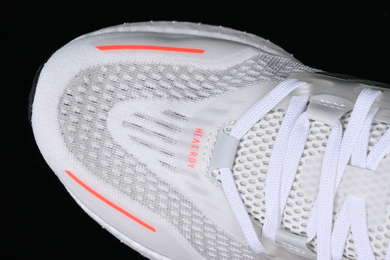 adidasUnisex Pureboost 22 - White