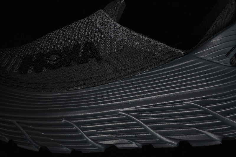 HokaUnisex Challenger ATR 7 - Triple Black