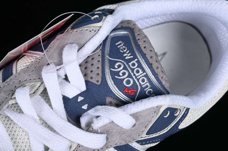 Unisex New Balance 990 V6 - Grey/Navy