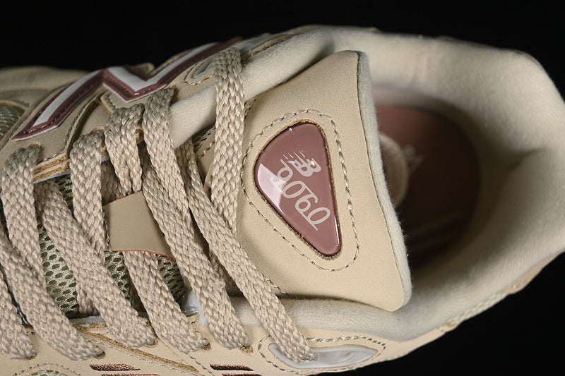 New Balance 9060 - Sparrow