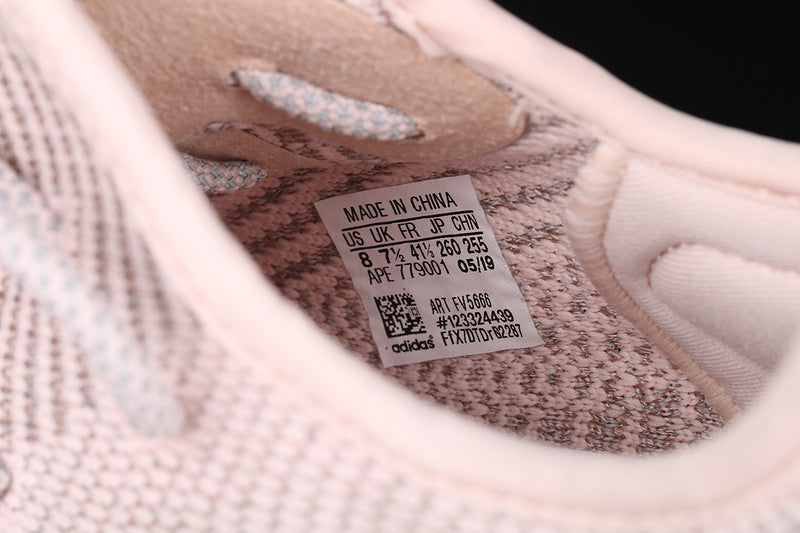 adidasUnisex Yeezy Boost 350 V2 - Synth (Reflective)