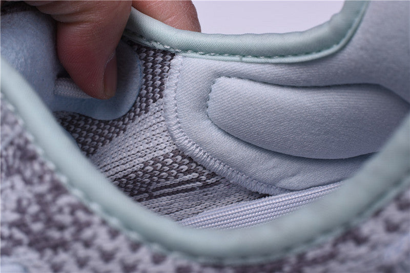 adidasUnisex Yeezy 350 V2 - Tint Blue