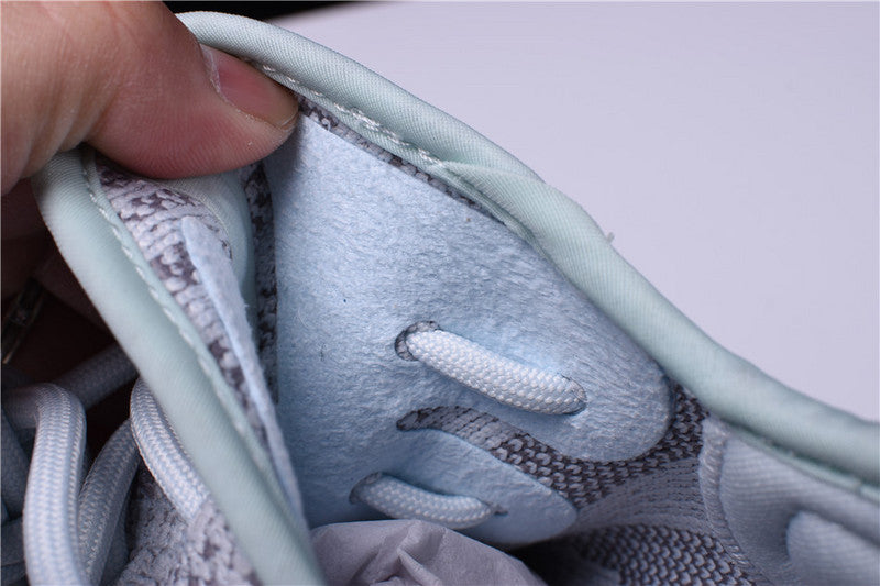 adidasUnisex Yeezy 350 V2 - Tint Blue