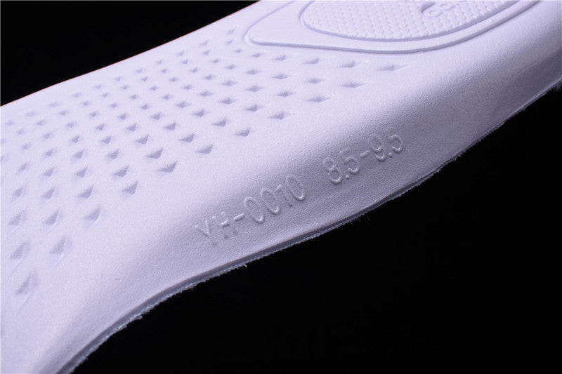 adidasUnisex Yeezy 350 V2 - Tint Blue